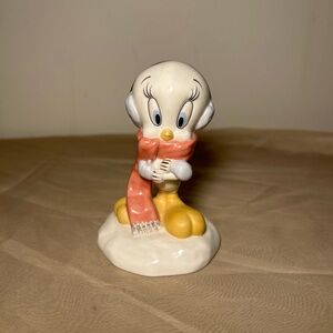 Lenox Tweety Bird Porcelain Winter Figurine